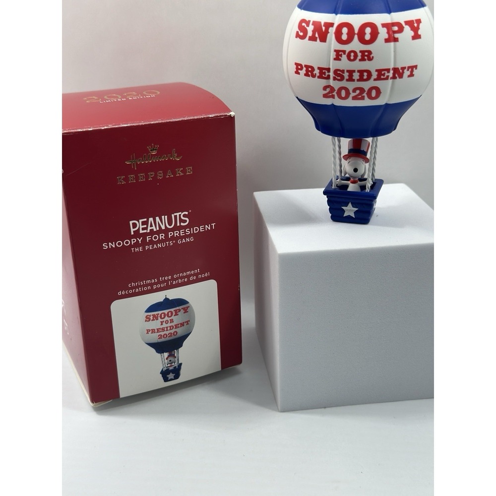 Hallmark Snoopy Keepsake (Peanuts): "Snoopy‎ For President" 2020 Ornament w/ Box - Picture 3 of 13